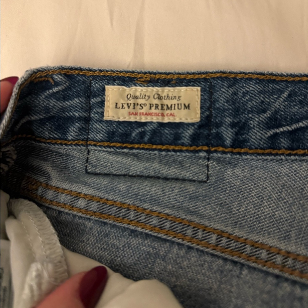 Levi Baggy Dad Jean - Picture 6 of 10